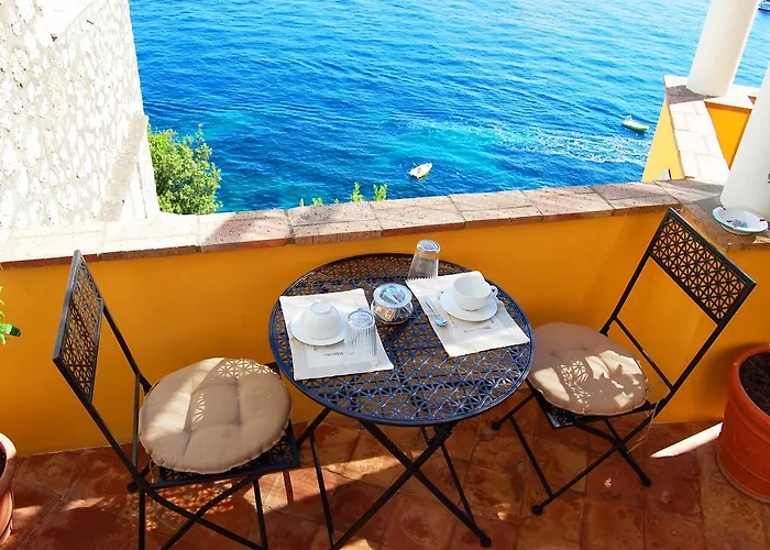 La Terrazza Sul Mare Oda ve Kahvaltı 4*